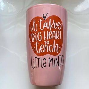 New “it takes Big Heart to teach little minds” Mug for Teacher of Young Children